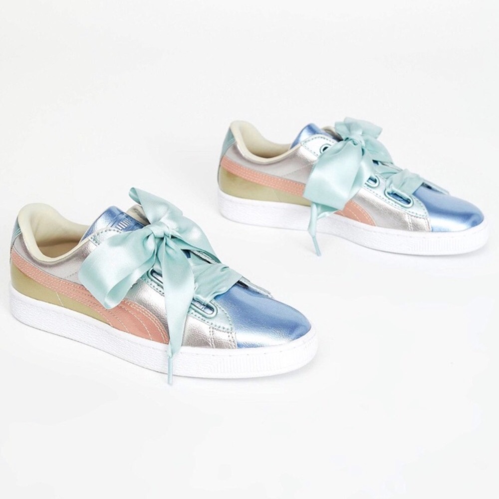 Puma Basket Heart Bauble Ribbon Metallic Sneakers 7.5- good used condition